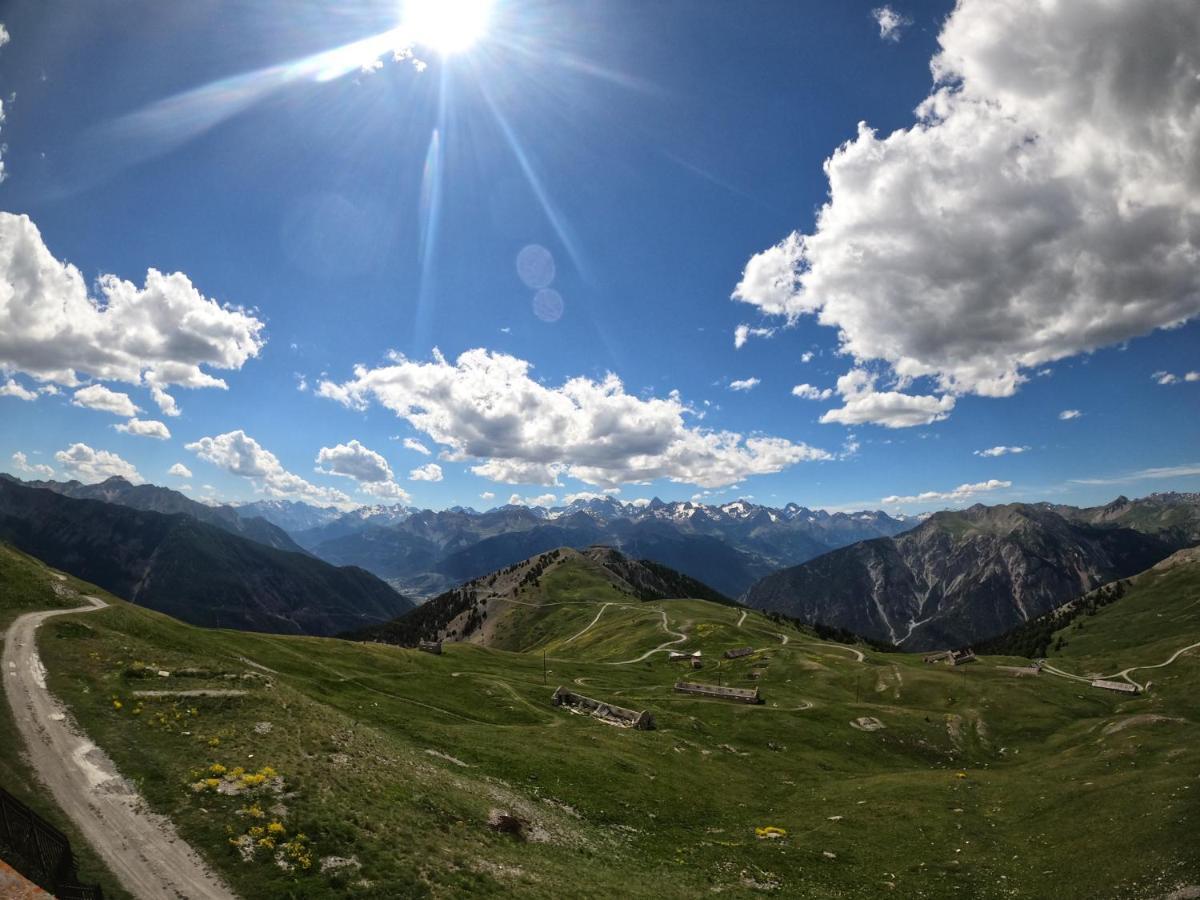 L'Etesy, Pied Des Pistes Et Spa Montgenèvre Exteriör bild